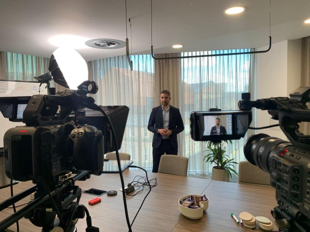 daniel robert leigh presenting training videos