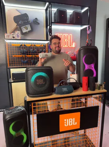 George Calcutt JBL TikTok Livestreams