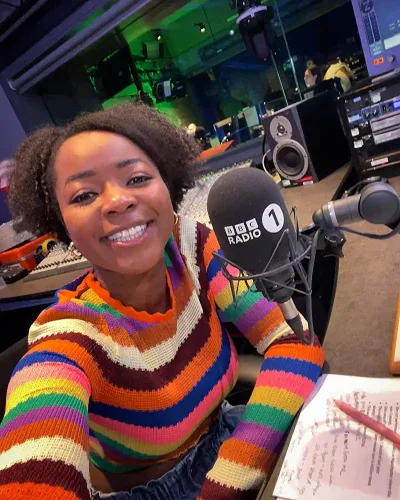 Emma-Louise Amanshia Radio
