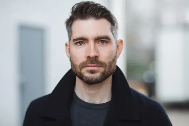 david robert leigh presenter headshot